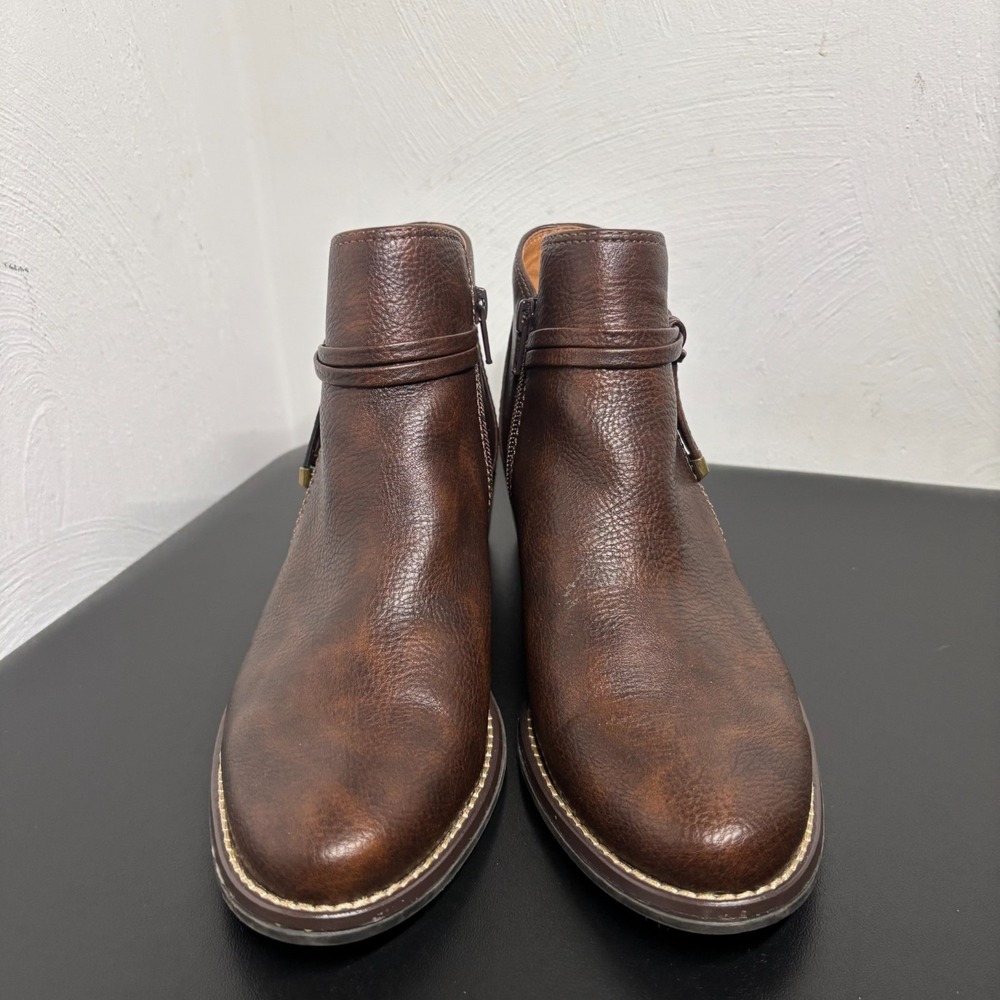 White Mountain Brown‎ Ankle Boot Slip On Side Zip Adult Women's Size 8M Casual - Picture 4 of 11
